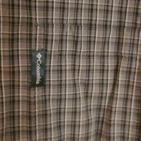 Mens Columbia dress shirt - Picture 2 of 2